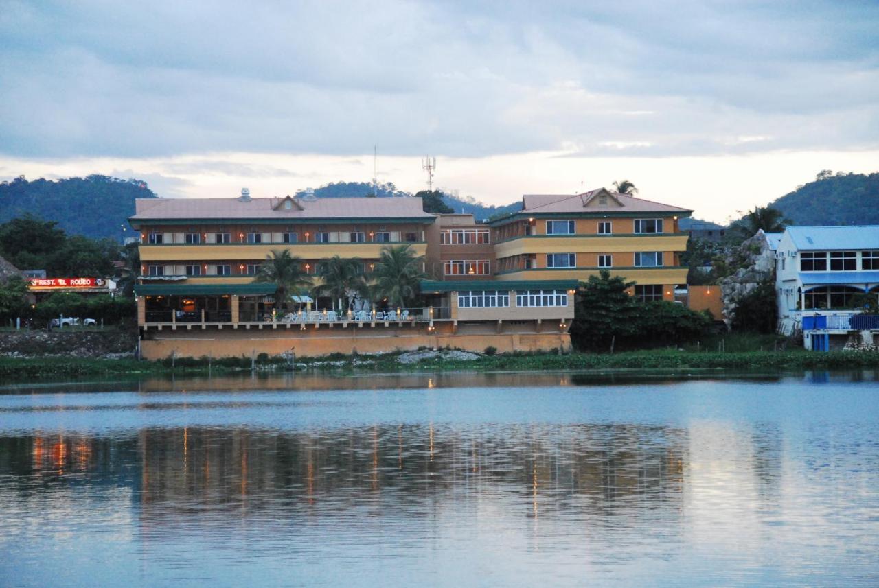 Peten Esplendido ฟลอเรส ห้อง รูปภาพ
